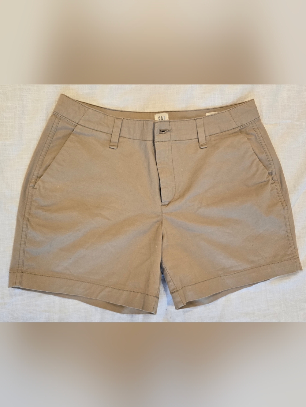GAP Classic Khaki Flat-Front Chinos - Beige